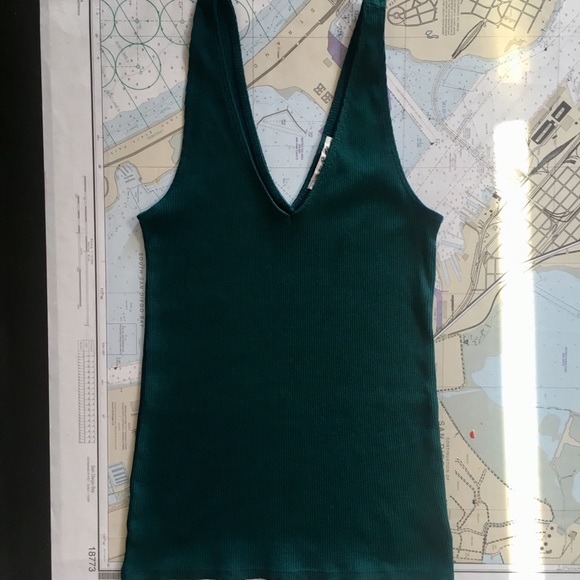 Express Tops - Express One Eleven Fitted Modern Rib Double V Tank